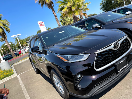 Toyota Dealer «Hanlees Davis Toyota», reviews and photos, 4202 Chiles Rd, Davis, CA 95616, USA