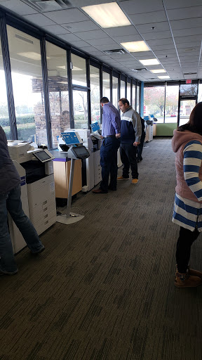 Print Shop «FedEx Office Print & Ship Center», reviews and photos, 1927 Douglas Blvd, Roseville, CA 95661, USA