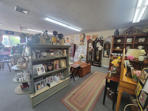 Antique Store «Old Country Store & Emporium», reviews and photos, 26 Otis St, Mansfield, MA 02048, USA