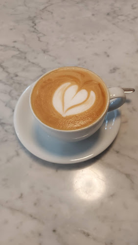 Kommentare und Rezensionen über Caffè Spettacolo Schaffhausen