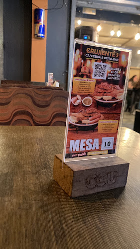 Opiniones de Crujiente’s Resto Bar Renca en Renca - Pub