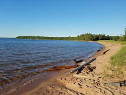 Foto van Little Sand Bay Beach wilde omgeving
