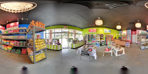 Splash and Dash Groomerie & Boutique, 224 Peachtree East Shopping Center, Peachtree City, GA 30269, USA, 