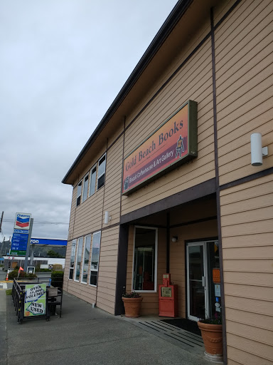 Used Book Store «Gold Beach Books», reviews and photos, 29707 Ellensburg Ave, Gold Beach, OR 97444, USA