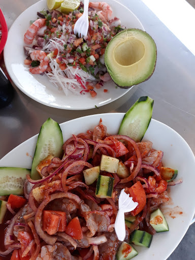 Mexican Restaurant «Mariscos Manzanillo», reviews and photos, 2124 Nadeau St, Los Angeles, CA 90001, USA