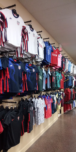 Soccer Store «The Soccer Edge», reviews and photos, 936 Roosevelt Rd, Glen Ellyn, IL 60137, USA