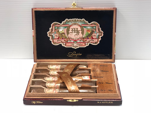 Liquor Store «Star Package Store», reviews and photos, 5065 Old National Hwy, College Park, GA 30349, USA