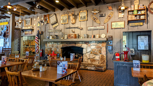 American Restaurant «Cracker Barrel Old Country Store», reviews and photos, 2255 E Sharon Rd, Sharonville, OH 45241, USA