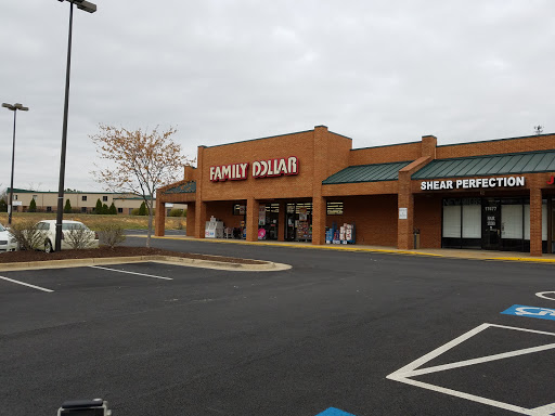 Family Dollar, 17473 Jefferson Davis Hwy, Ruther Glen, VA 22546, USA, 