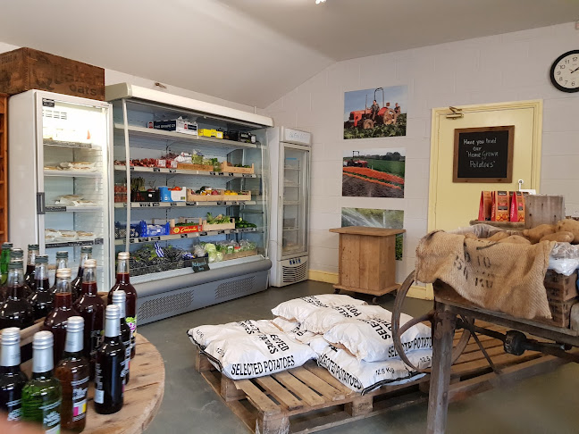 Comments and reviews of Heaths Farm Shop and Nursery
