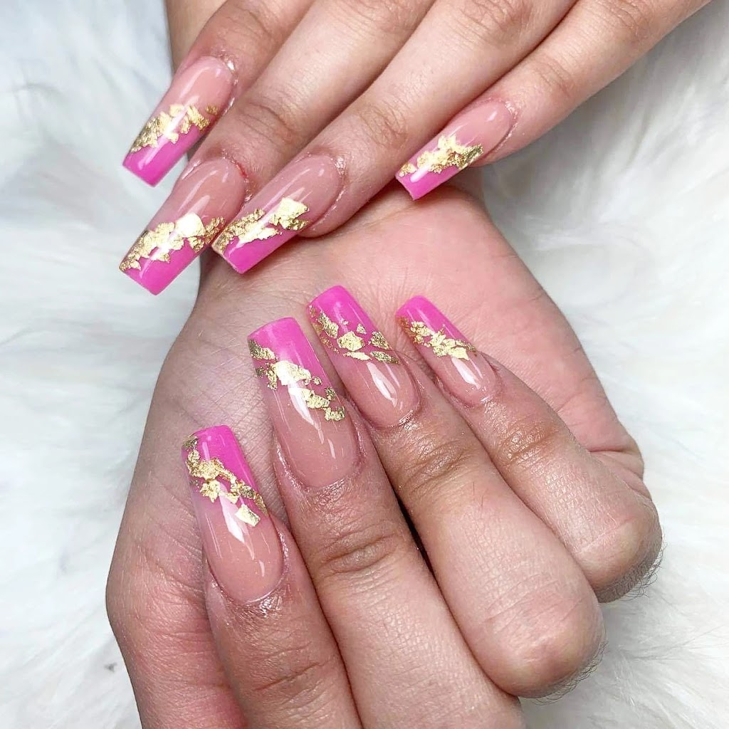 Diamond Nails 92201