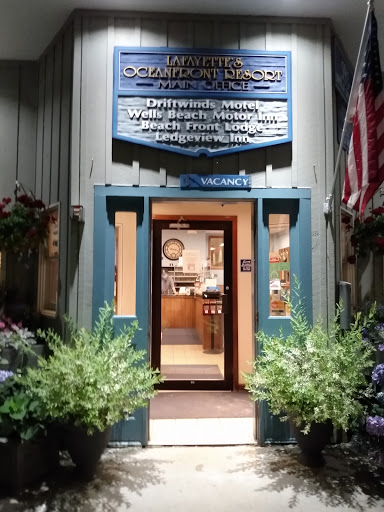 Casino «One Casino Square Shopping Center», reviews and photos, 393 Mile Rd, Wells, ME 04090, USA