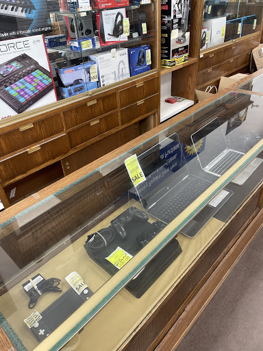 Pawn Shop «EZ Pawn Corp», reviews and photos, 253-06 Rockaway Blvd, Rosedale, NY 11422, USA