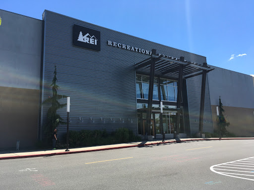 Outdoor Sports Store «REI», reviews and photos, 625 Black Lake Blvd SW #410, Olympia, WA 98502, USA
