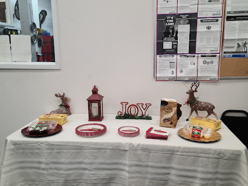 Car Dealer «Bickmore Auto Sales», reviews and photos, 2020 E Powell Blvd, Gresham, OR 97080, USA