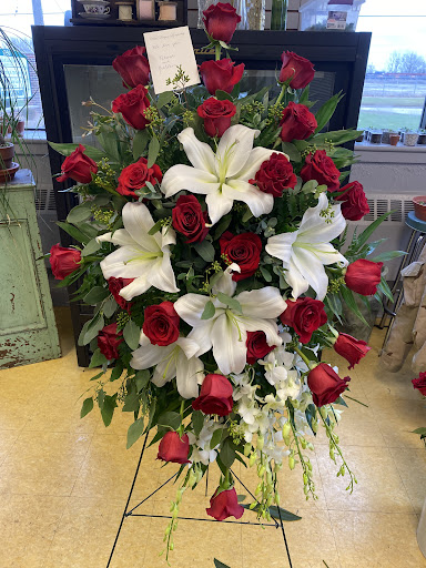 Florist «Petals of Love», reviews and photos, 5350 W 130th St, Brook Park, OH 44142, USA