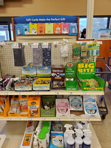 Pet Supply Store «PetSmart», reviews and photos, 4400 Fort Jackson Blvd #300, Columbia, SC 29209, USA
