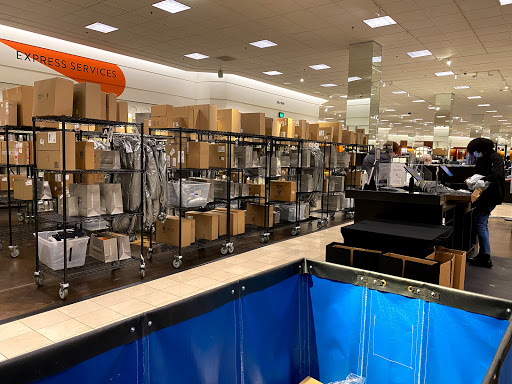 Department Store «Nordstrom», reviews and photos, 4937 Old Orchard Shopping Center, Skokie, IL 60077, USA