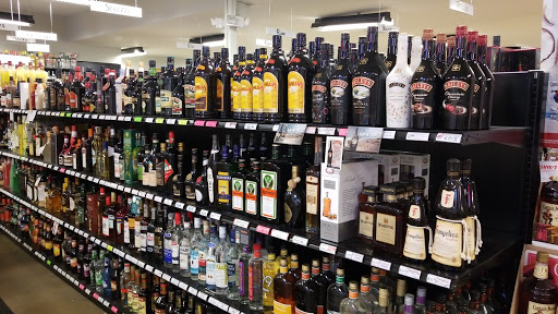Wine Store «Shore Discount Liquors», reviews and photos, 211 Main St, Deep River, CT 06417, USA