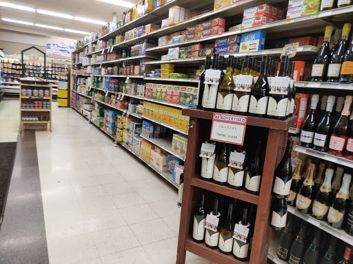 Grocery Store «Safeway Foods», reviews and photos, 5602 N Illinois St, Indianapolis, IN 46208, USA