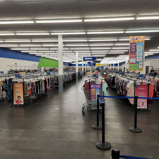 Charity «Goodwill North Oak», reviews and photos