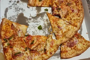 Viva Pizza image
