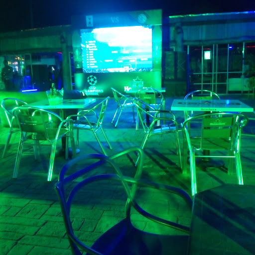 Wild Heat Lounge/Coffee Shop, 500272, 81 Evo Road, Elechi, Port Harcourt, Nigeria, Bar  and  Grill, state Rivers