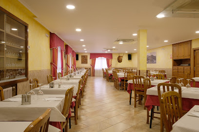Cazador Restaurante Hotel - N-525, Km. 123, 32549 O Pereiro, Province of Ourense, Spain