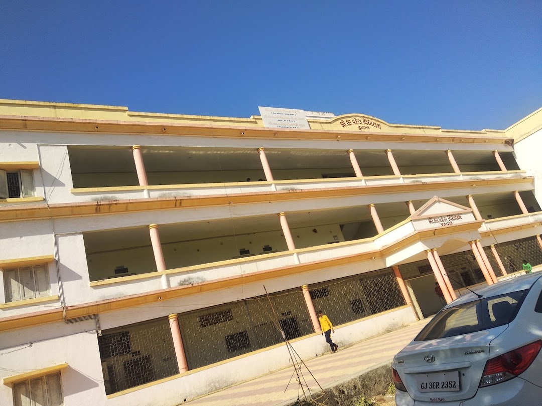 Mo.La.Patel School