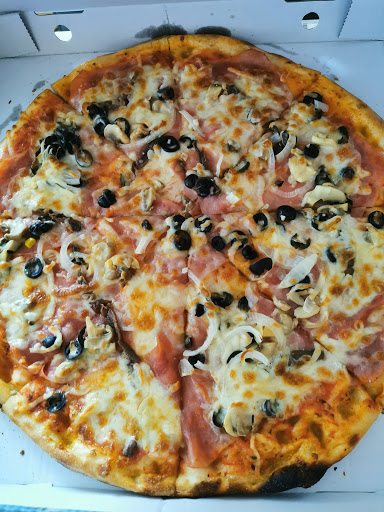 Pizzeria La Diva Ristorante en St Valentin