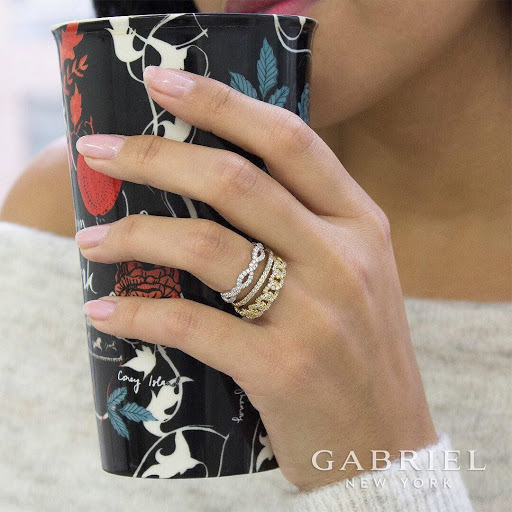 Jewelry Store «LaRog Brothers Jewelers», reviews and photos, 9225 SW Hall Blvd, Tigard, OR 97223, USA