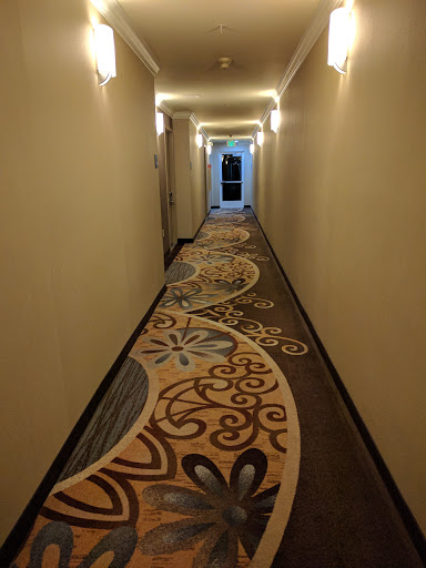 Holiday Inn Express & Suites Santa Clara, an IHG Hotel image