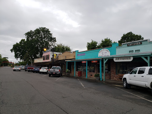 9475 Main St, Upper Lake, CA 95485, USA