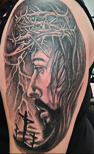 Tattoo and Piercing Shop «Lunchbox Tattoo & Body Piercing», reviews and photos, 3604 N Chapel Hill Rd, Johnsburg, IL 60050, USA