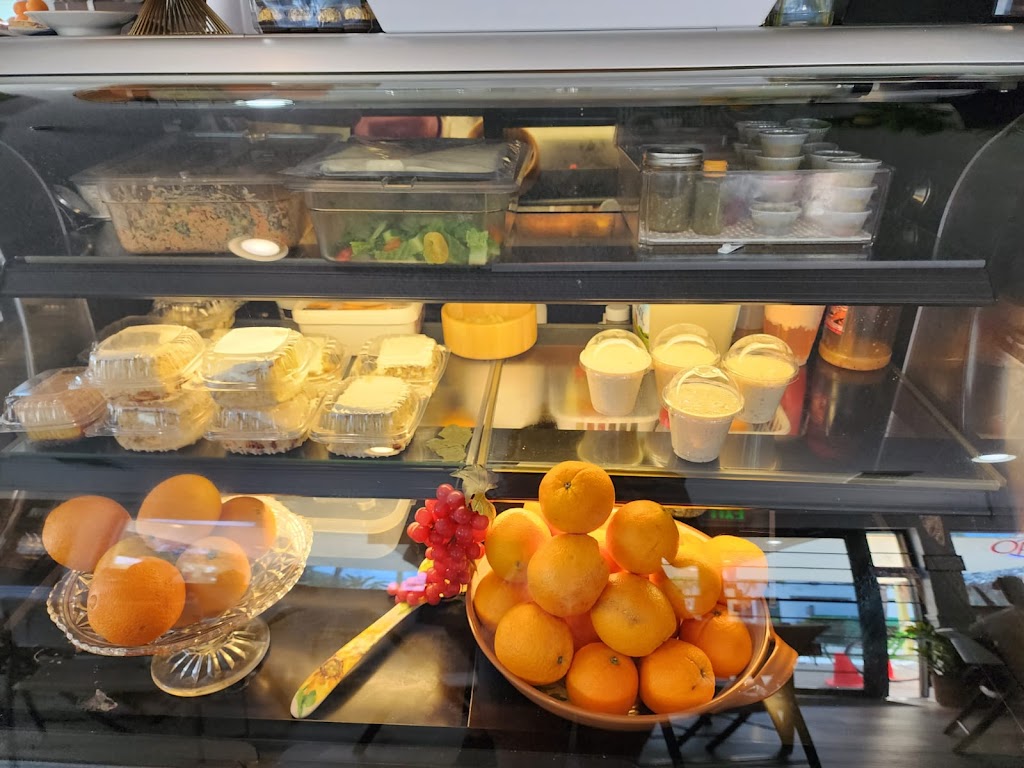 Yane's Latin Kitchen 33625