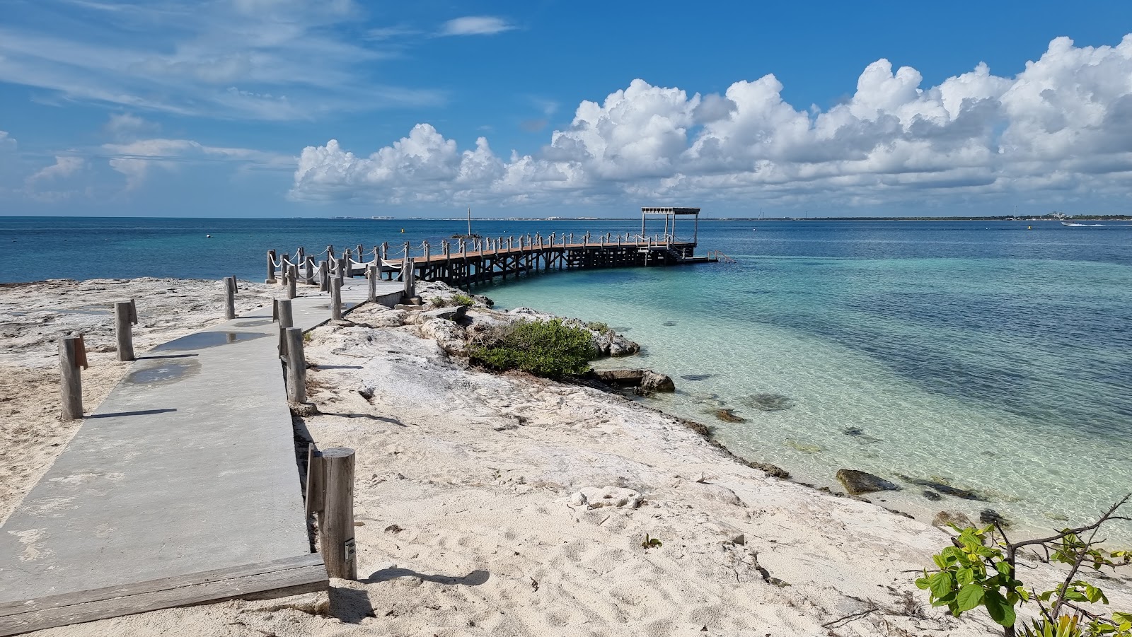 Photo de Playa del Nizuc - recommandé pour les voyageurs en famille avec des enfants