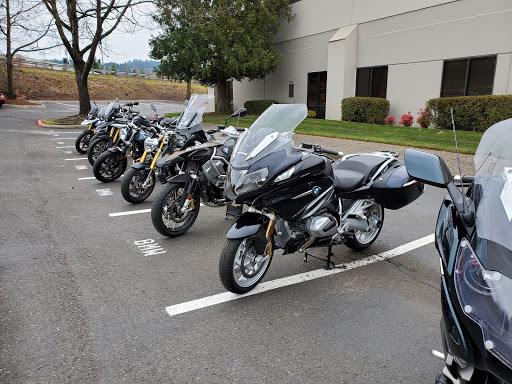 BMW Motorcycle Dealer «BMW Motorcycles of Western Oregon», reviews and photos, 12010 SW Garden Pl, Portland, OR 97223, USA