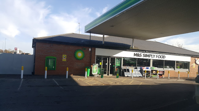 Reviews of BP Garage in Gloucester - Gas station
