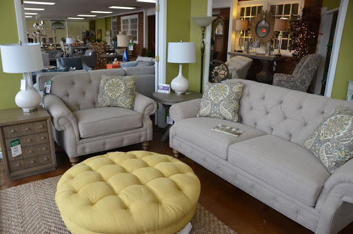 Furniture Store «Shumake Furniture Co. Inc.», reviews and photos, 2119 6th Ave SE, Decatur, AL 35601, USA