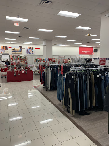 Clothing Store «Burlington Coat Factory», reviews and photos, 275 Main St #4, White Plains, NY 10601, USA