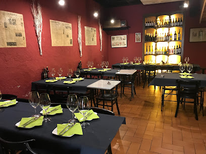 Restaurant Cal purgat - Carrer de l,Arquebisbe Armanyà, 8, 08800 Vilanova i la Geltrú, Barcelona, Spain
