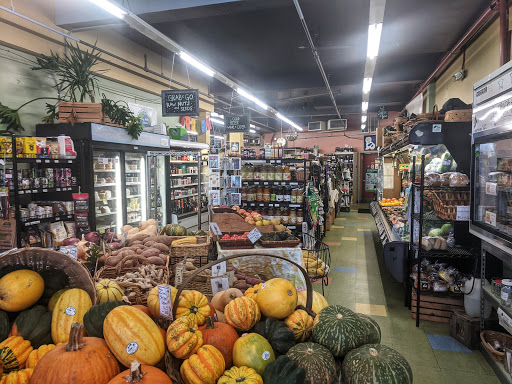 Health Food Store «West Village Market», reviews and photos, 771 Haywood Rd, Asheville, NC 28806, USA