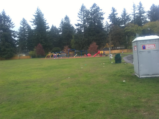 Park «East Holladay Park», reviews and photos, 12999 NE Holladay St, Portland, OR 97230, USA