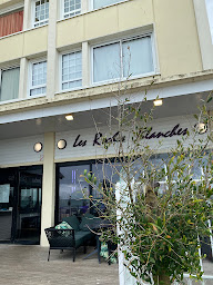 Photo n°4 de Restaurant «Les roches blanches » à Étretat ()