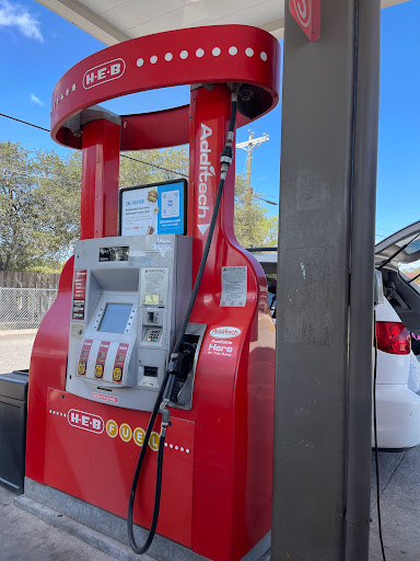 Grocery Store «H-E-B Grocery», reviews and photos, 215 River Ranch Rd, Kingsland, TX 78639, USA
