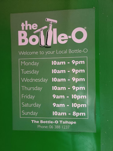 THE BOTTLE-O TAIHAPE - Liquor store