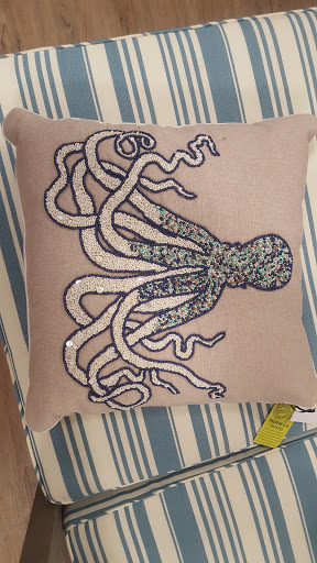 Department Store «HomeGoods», reviews and photos, 65 Commerce Way, Seekonk, MA 02771, USA