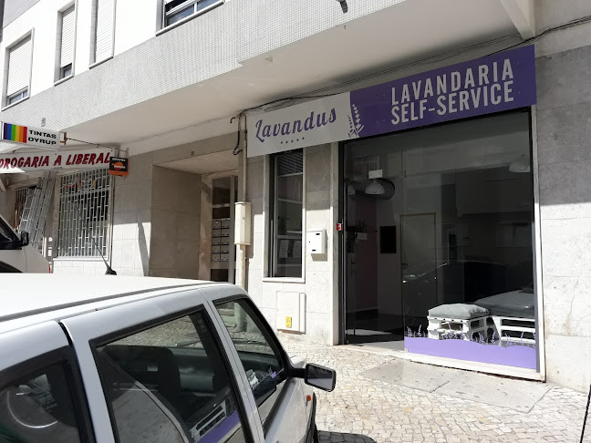 Avaliações doLavandus Lavandaria Self-Service em Vila Franca de Xira - Lavandería