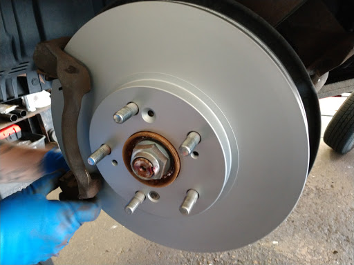 Auto Repair Shop «Kings Grant Exxon Tire & Auto», reviews and photos, 428 N Lynnhaven Rd, Virginia Beach, VA 23452, USA