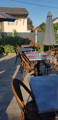 Atmosphère du Restaurant italien La Villa César à Les Mureaux - n°10